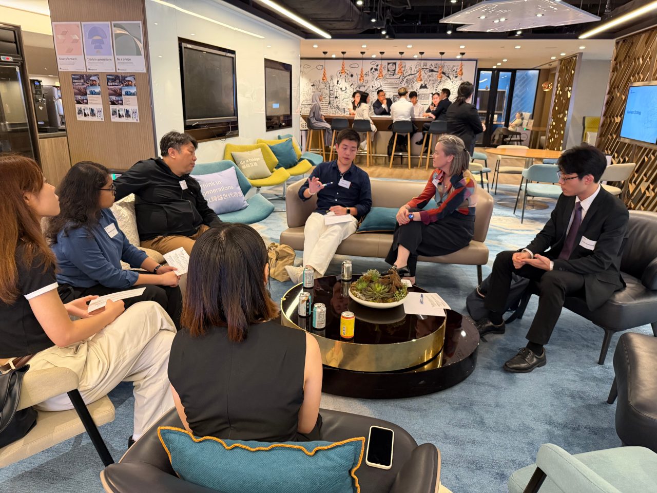 leadership roundtables